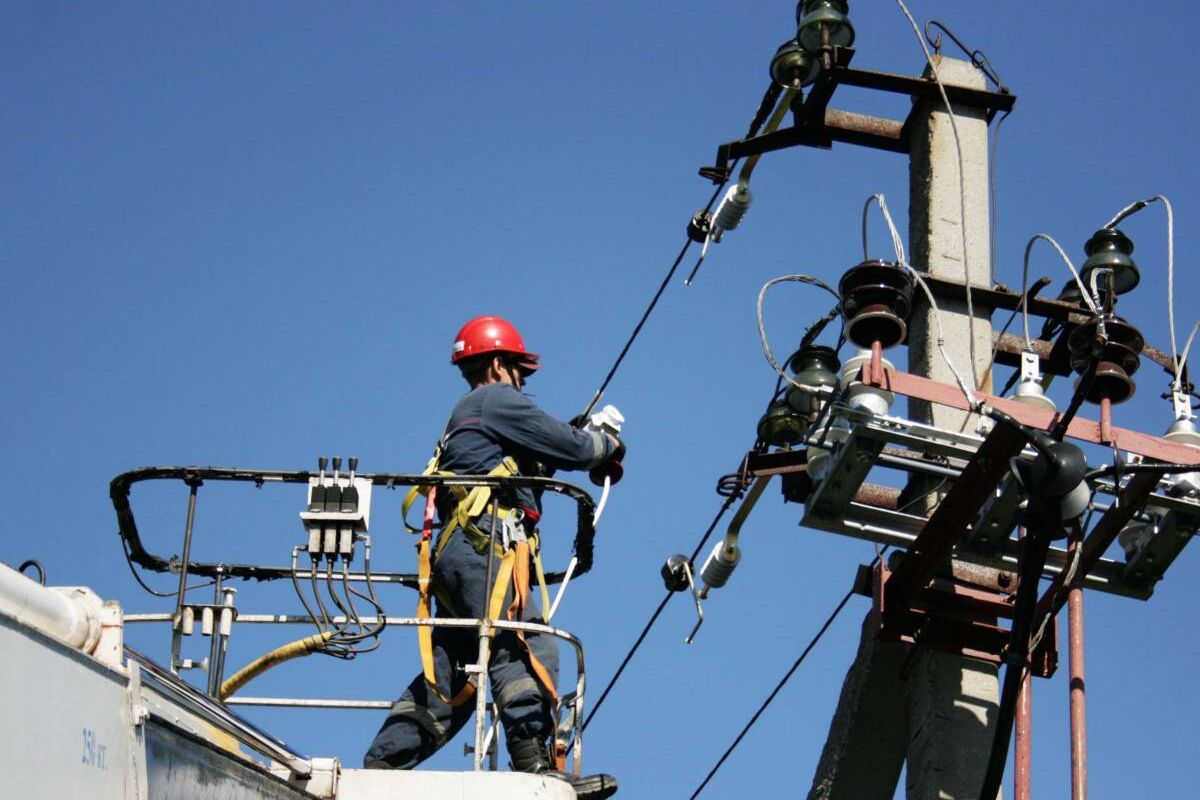 Как подключить временное электроснабжение на участок