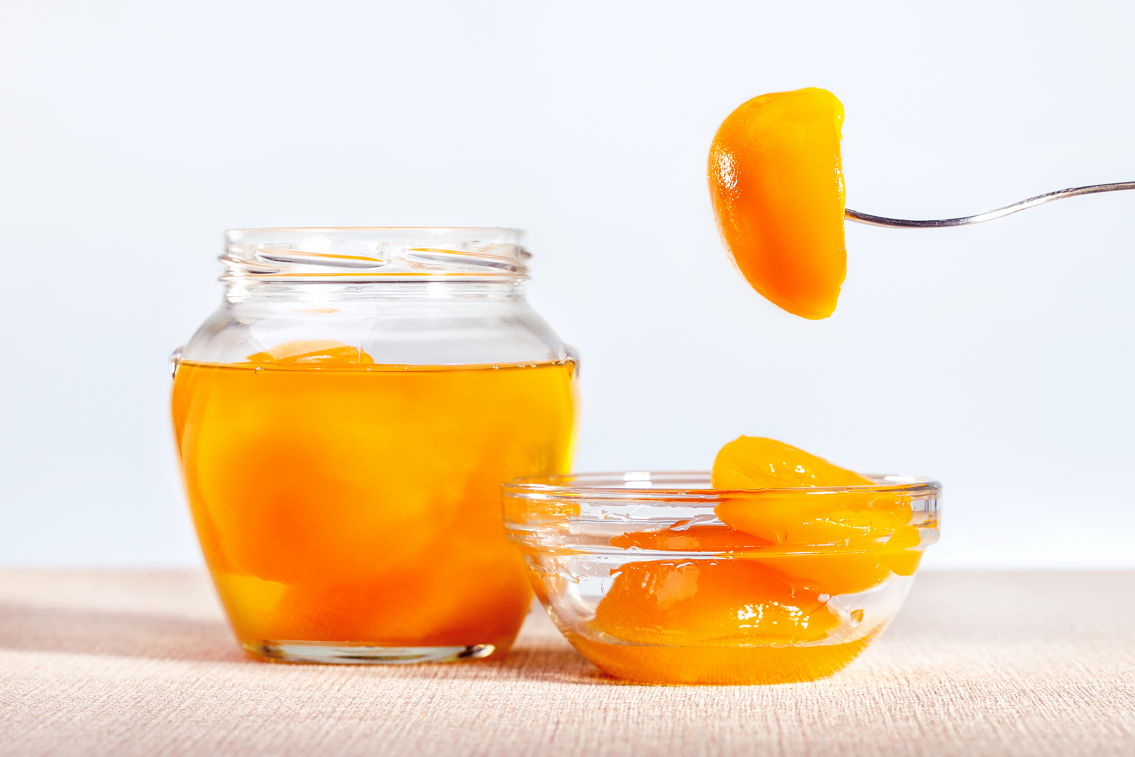 Абрикосы в сиропе на зиму рецепт половинками: закатываем лето в банки