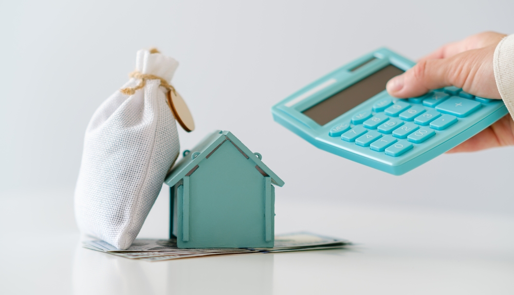 Налог на гараж на даче: когда его нужно платить, а когда нет