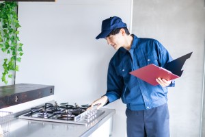 Что нужно проверить до, во время и после визита сотрудника газовой службы: 5 пунктов