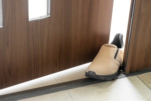 Левая дверь или правая: как определить?