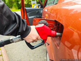 Лимиты на топливо снимают: где уже разрешили канистры
