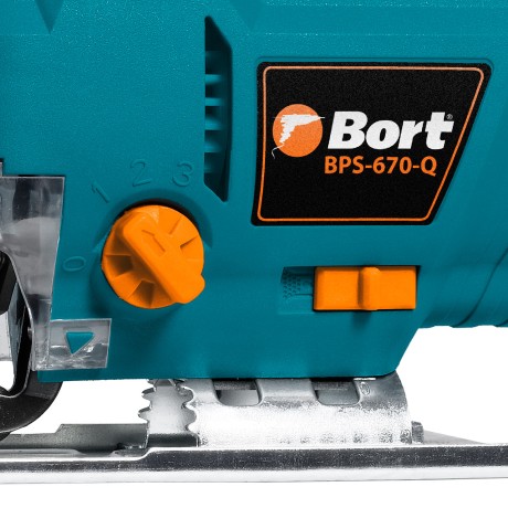 Лобзик электрический BORT BPS-670-Q